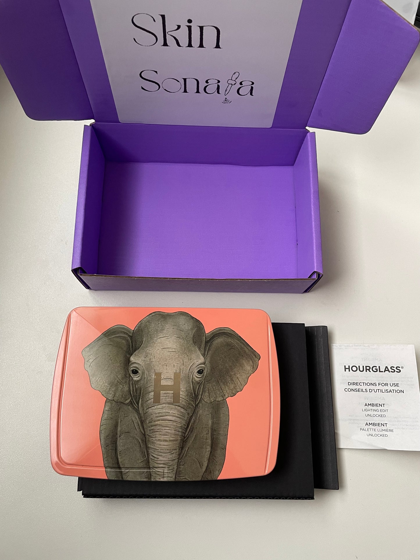 Hourglass Ambient Lighting Edit Unlocked Elephant Palette - Unboxed